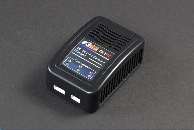 LiPo battery balancer charger