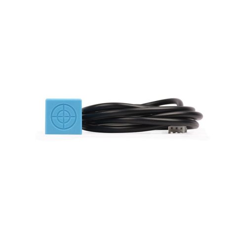 Metal proximity switch